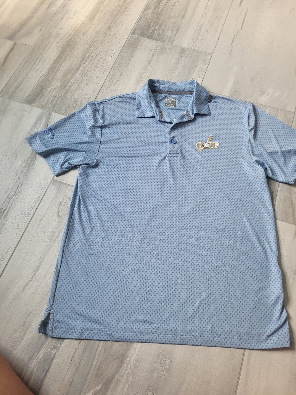 Callaway Light Blue Men's Golf Polo with Subtle Dot Print